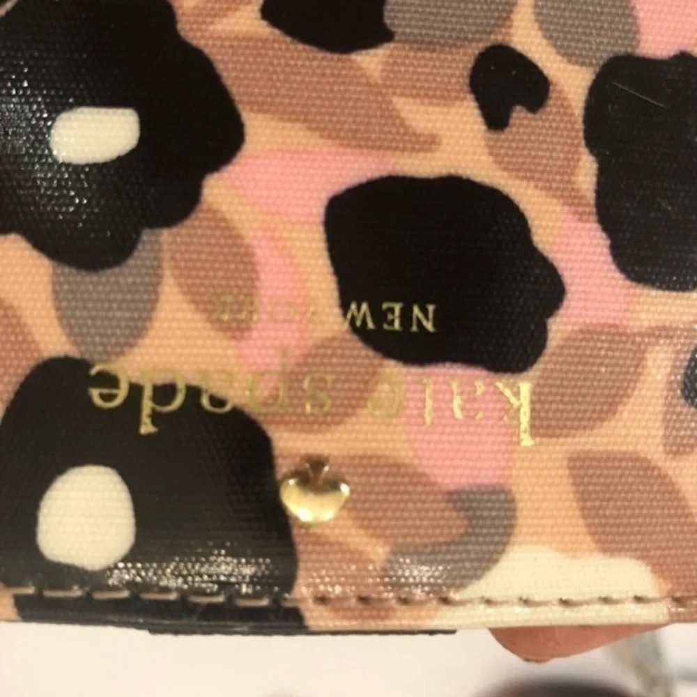 Kate spade pink black floral flower wallet